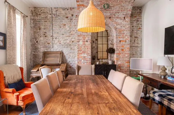21 Broad St, Charleston, SC 29401