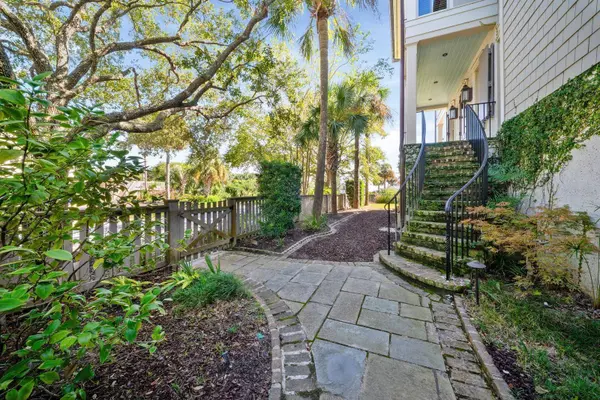 3 7th Ave, Isle Of Palms, SC 29451