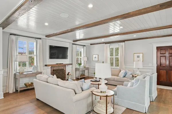 41 Barre St, Charleston, SC 29401