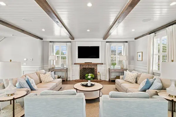 41 Barre St, Charleston, SC 29401