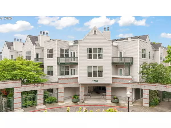 1710 S HARBOR WAY #201, Portland, OR 97201