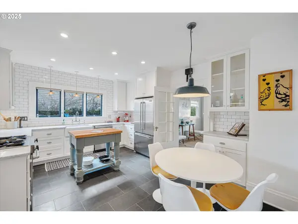 2532 NE 49TH AVE, Portland, OR 97213