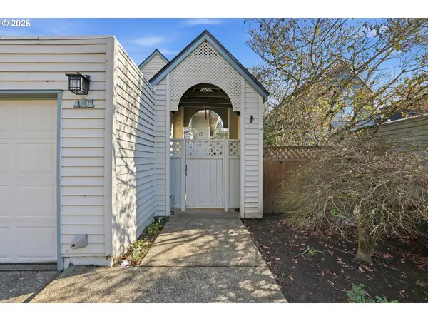 111 KINGSGATE RD, Lake Oswego, OR 97035