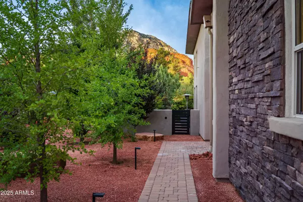 10 STETSON Court, Sedona, AZ 86336
