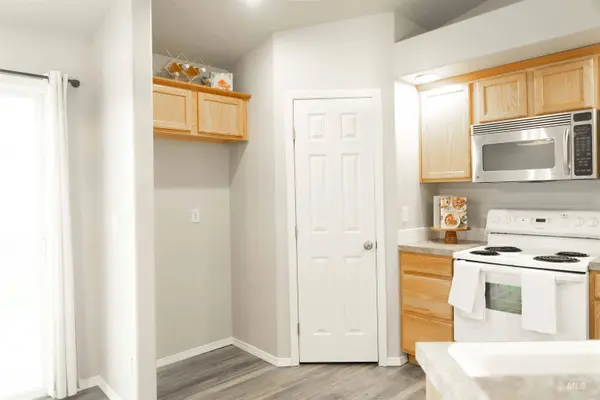 5319 Weston Ave, Caldwell, ID 83607-1909