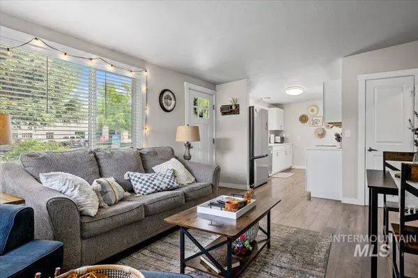 5613 W Gage St, Boise, ID 83706-1325