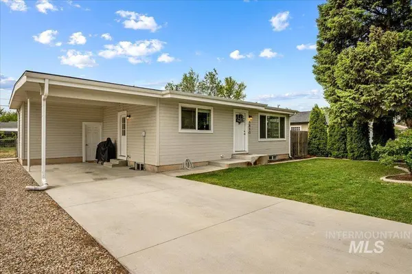 5613 W Gage St, Boise, ID 83706-1325