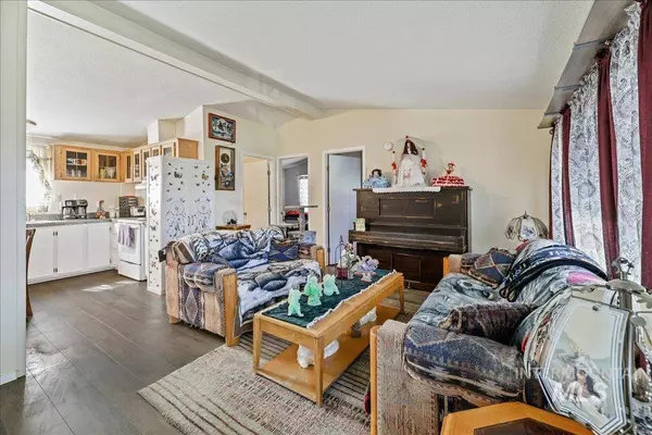 1353 Republic Ln, Emmett, ID 83617