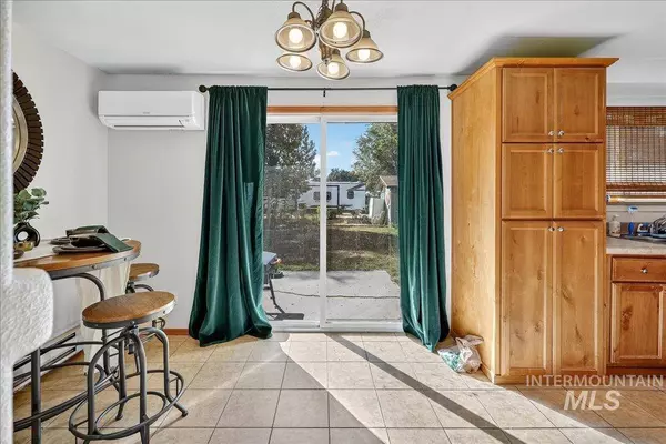 10335 W Mossywood St, Boise, ID 83709-6727