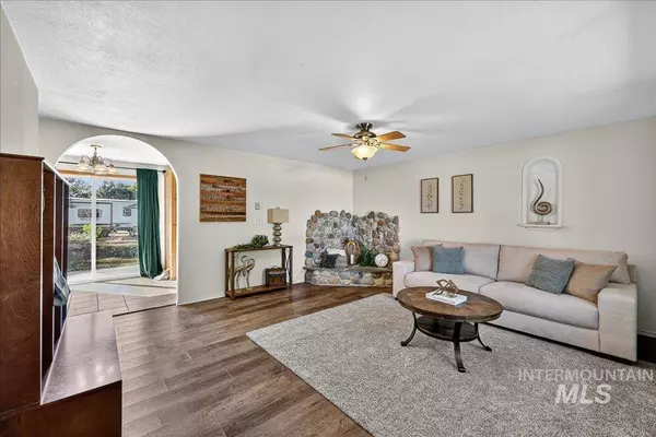 10335 W Mossywood St, Boise, ID 83709-6727