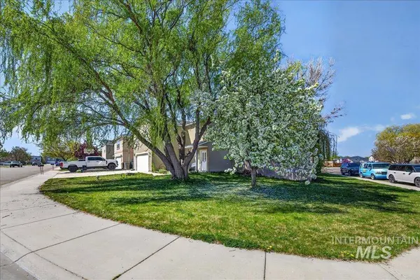 124 Parkmont Way, Caldwell, ID 83605