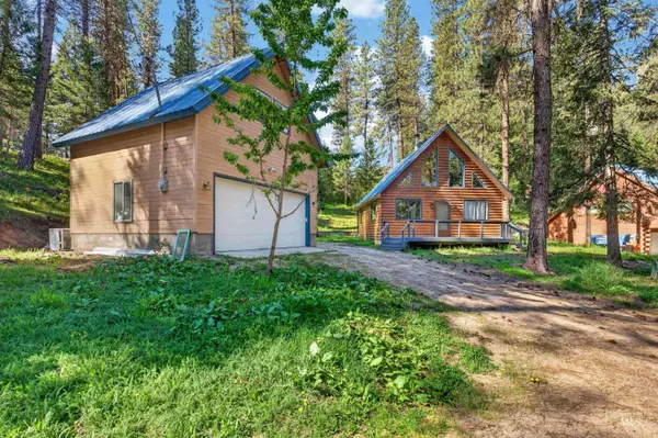 5 Pump House Rd, Garden Valley, ID 83622-5059