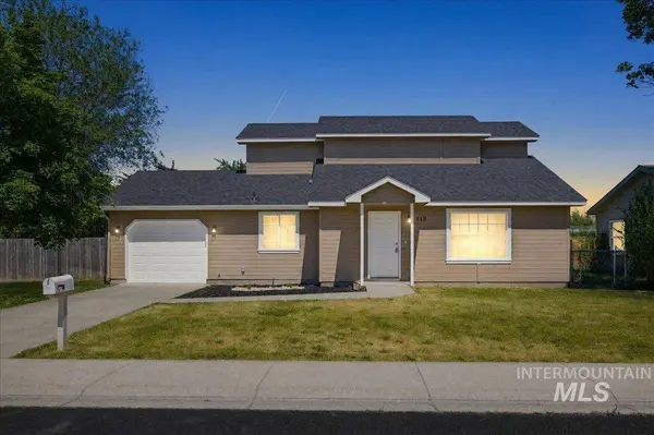 112 Barbara Dr, Middleton, ID 83644-5758