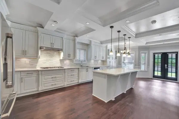 4022 Dominion ST, Burnaby, BC V5G 1C3