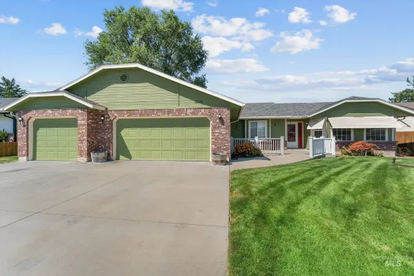 2220 Andy Pl, Nampa, ID 83651