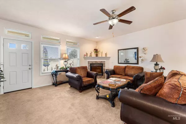 6415 S Zither Pl, Boise, ID 83709