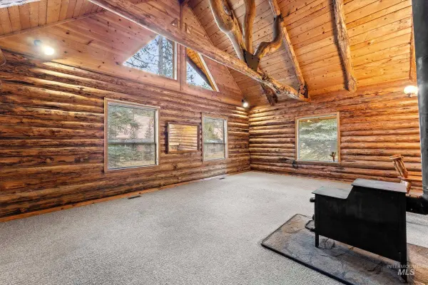 5 Scott Mountain Rd., Garden Valley, ID 83622