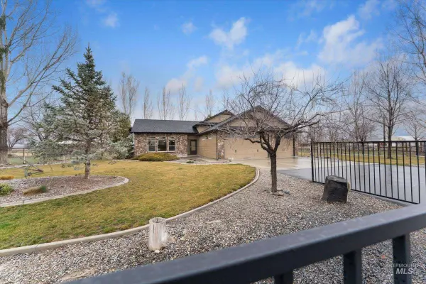 26530 Noahs Landing, Wilder, ID 83676