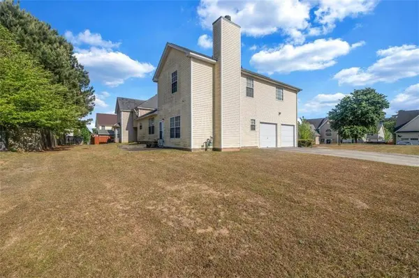 1289 Labrador LN, Riverdale, GA 30296