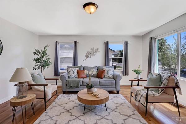 116 6th Ave E, Jerome, ID 83338