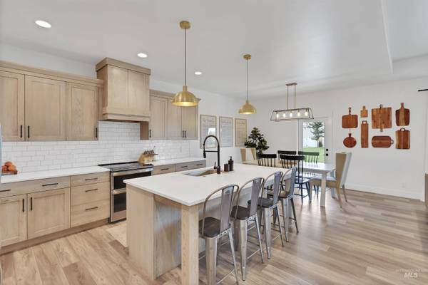 501 Heron Way, Rupert, ID 83350