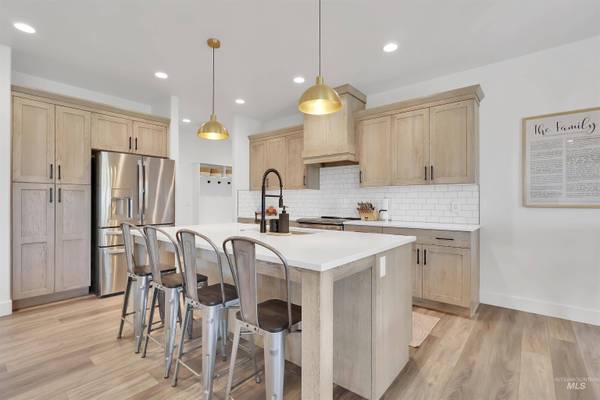 501 Heron Way, Rupert, ID 83350