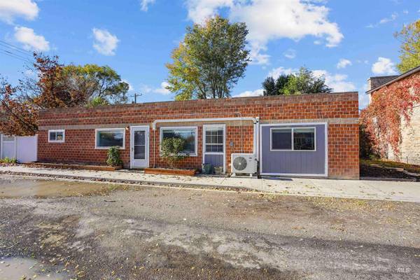 219 N 1st E, Paul, ID 83347