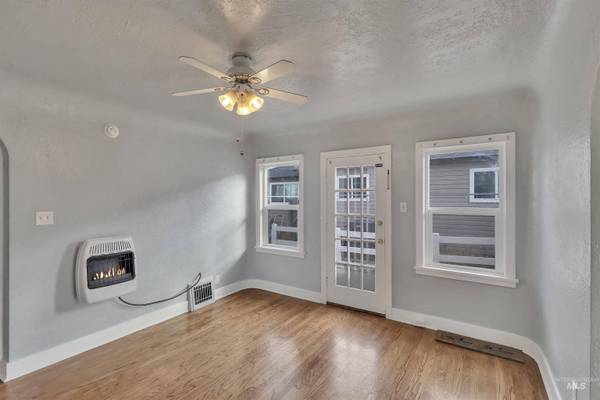 426 9th Ave N., Buhl, ID 83316