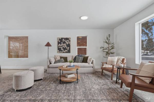 1918 Burton Ave, Burley, ID 83318