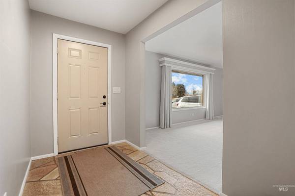 206 Pleasant Way, Rupert, ID 83350