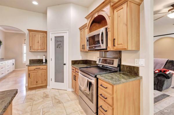 2782 Sun Meadow Dr., Twin Falls, ID 83301