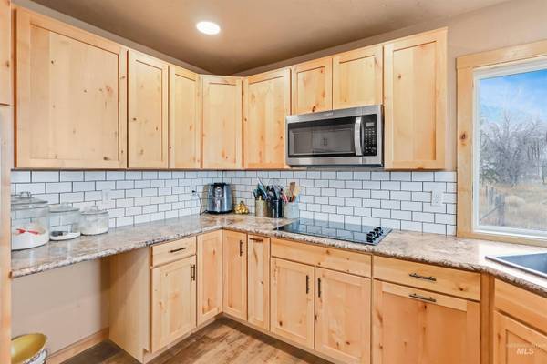 136 S 100 W, Rupert, ID 83350
