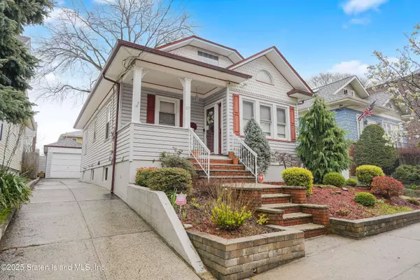 67 Lawrence AVE, Staten Island, NY 10310