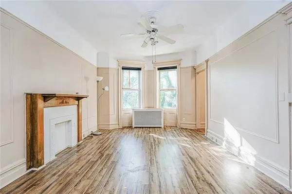 1610 10th AVE, Brooklyn, NY 11215