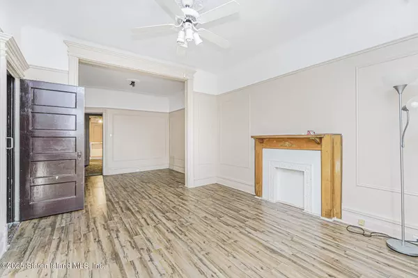 1610 10th Ave AVE, Brooklyn, NY 11215