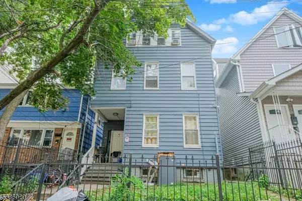 16 Alexander St, Newark City, NJ 07106