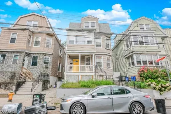 21 Gladstone Ave, Newark City, NJ 07106