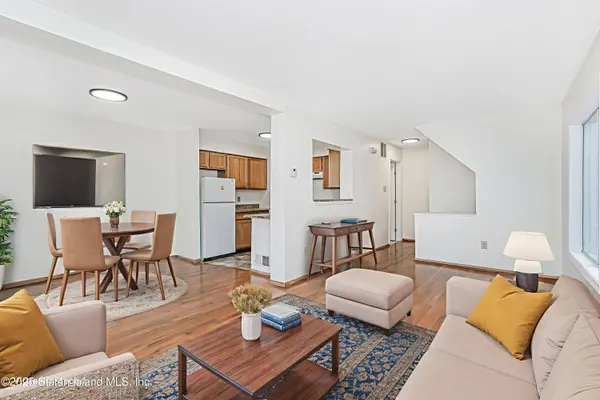 670 Ilyssa Way WAY, Staten Island, NY 10312