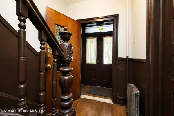 57 Bay 13th ST, Brooklyn, NY 11214