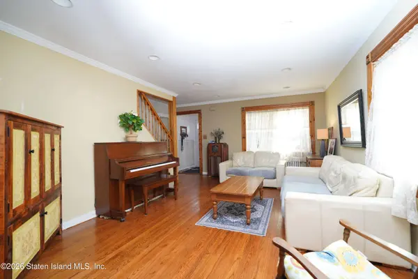 47 Goodwin AVE, Staten Island, NY 10314