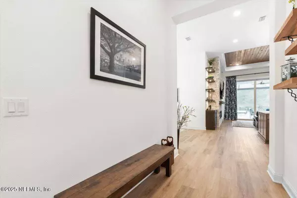 121 PALM CREST DR, Ponte Vedra, FL 32081