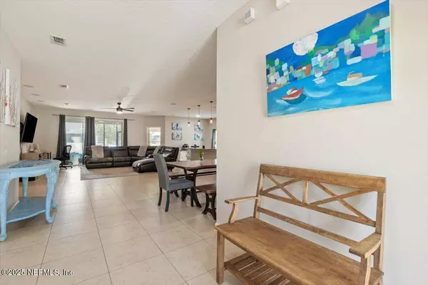 218 QUEENSLAND CIR, Jacksonville, FL 32081