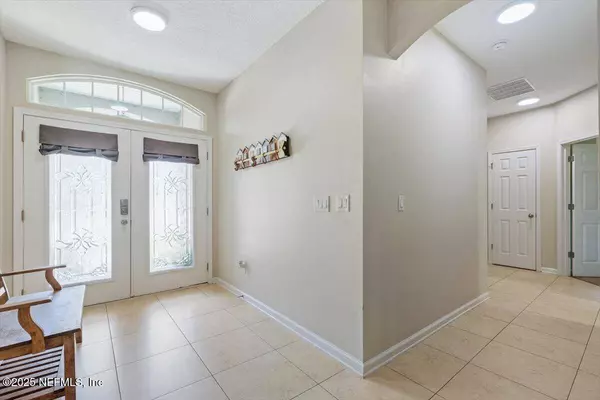 218 QUEENSLAND CIR, Jacksonville, FL 32081