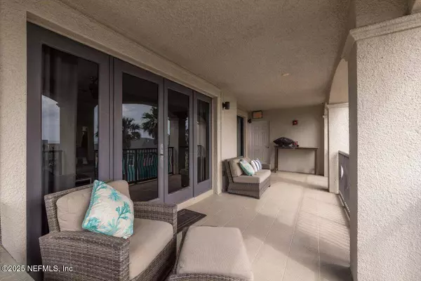 115 9TH AVE S #402, Jacksonville Beach, FL 32250