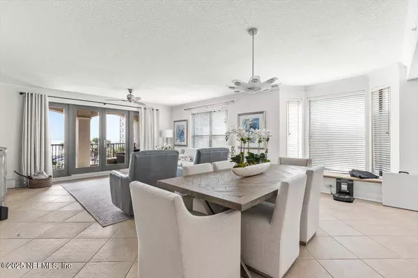 115 9TH AVE S #402, Jacksonville Beach, FL 32250