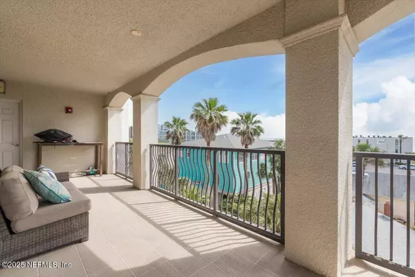 115 9TH AVE S #402, Jacksonville Beach, FL 32250