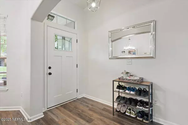 8901 CANOPY OAKS DR, Jacksonville, FL 32256