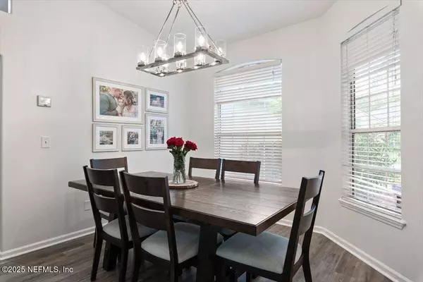 8901 CANOPY OAKS DR, Jacksonville, FL 32256