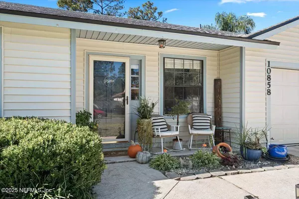 10858 MORGAN HORSE DR E, Jacksonville, FL 32257