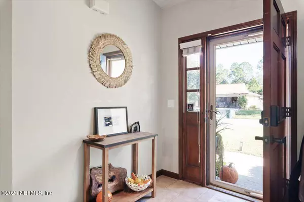 10858 MORGAN HORSE DR E, Jacksonville, FL 32257